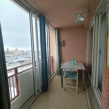 Climatise Sur Le Port De Apartment Meze